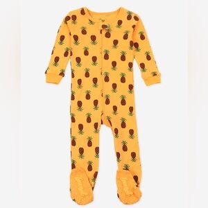 Leveret One Piece Footed Pineapple Pajamas 3-6 Months NWT